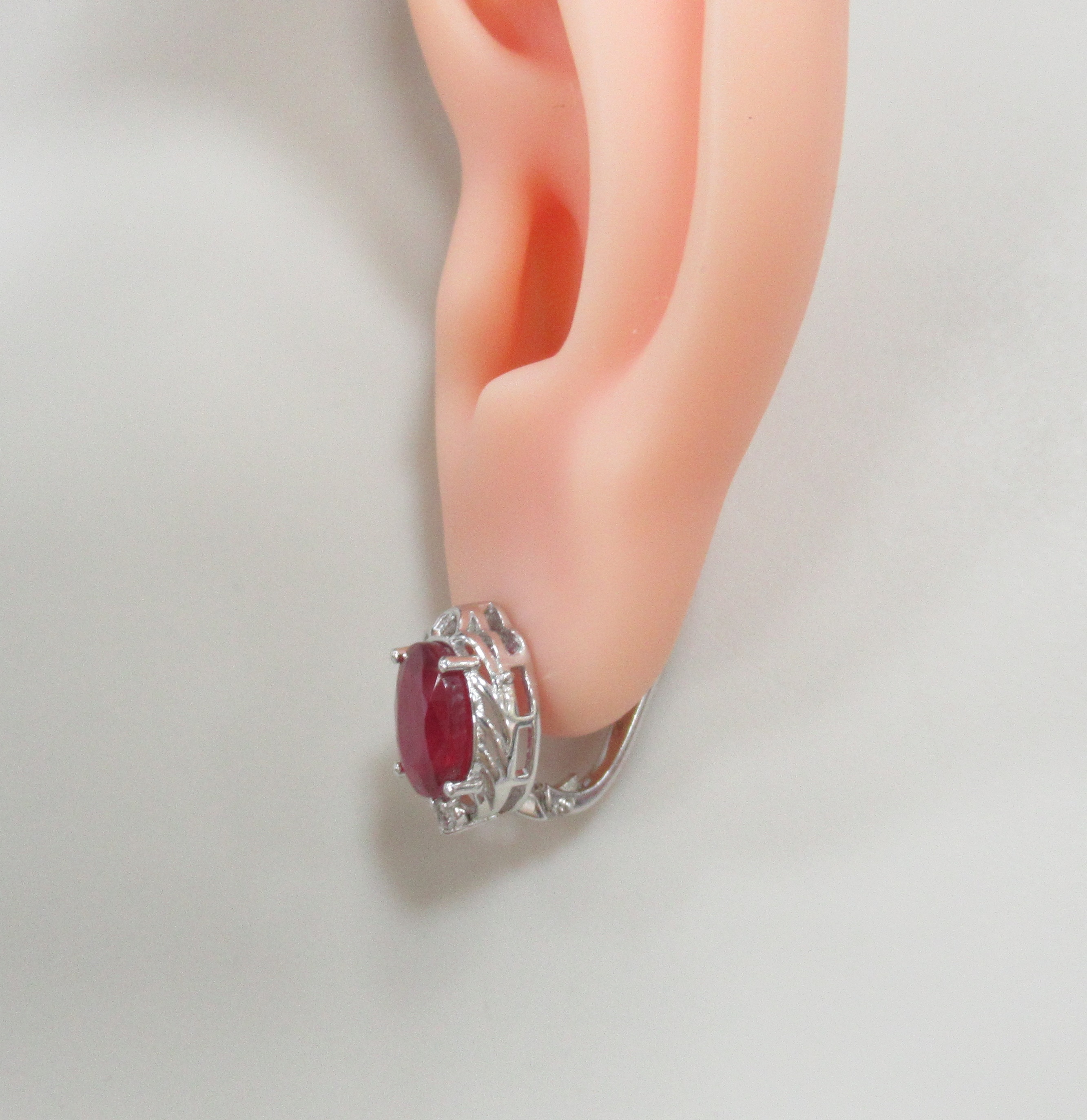 Серебряные серьги с рубинами